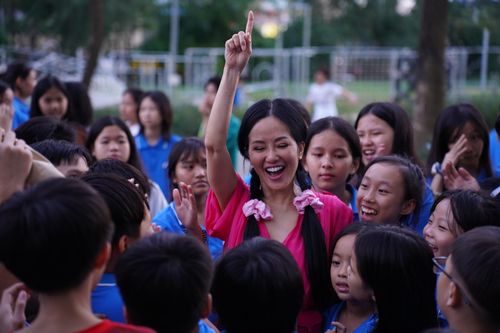 Bản hòa ca cô Bống và học sinh Trường Hy Vọng