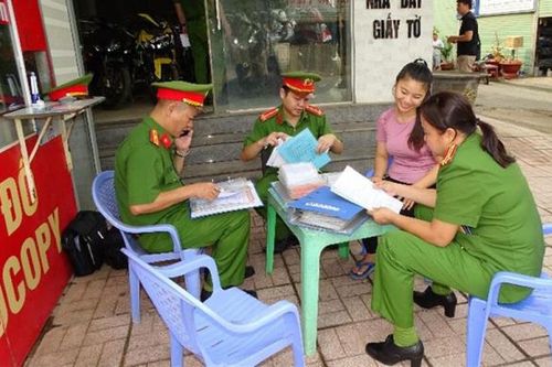Giúp người dân dễ tiếp cận vốn vay, ngăn ngừa từ xa 'tín dụng đen' (bài 2)