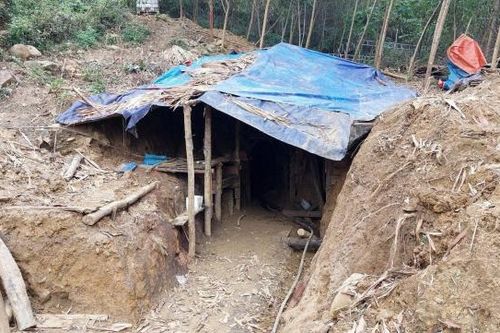 Xử lý nghiêm vụ khai thác vàng trái phép tại khu vực núi Đá Ngựa