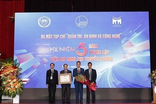Viện An ninh phi truyền thống được tặng Bằng khen của Thủ tướng Chính phủ