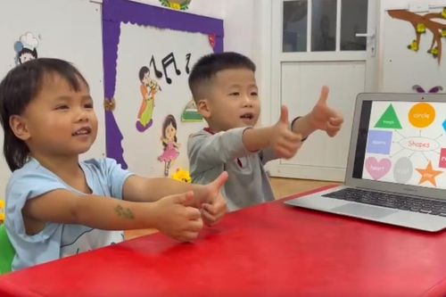 Giúp trẻ mầm non tiếp cận ngoại ngữ một cách tự nhiên