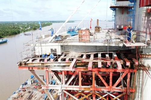 Giao thông mở đường băng cho vùng đất Chín Rồng 'cất cánh'