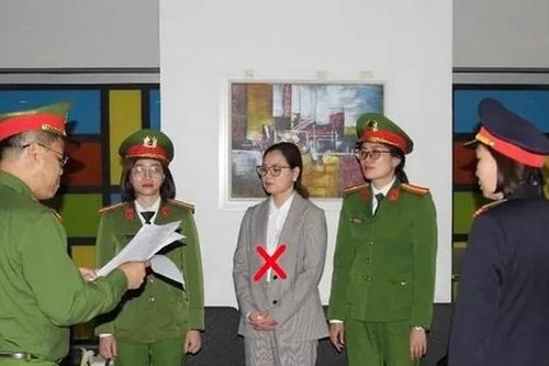 Hà Nam: Bắt Cục trưởng Cục Hải quan Hà Nam Ninh và thuộc cấp do nhận hối lộ