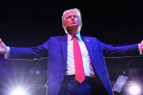 Ông Trump bổ nhiệm hai vị trí lãnh đạo kinh tế quan trọng