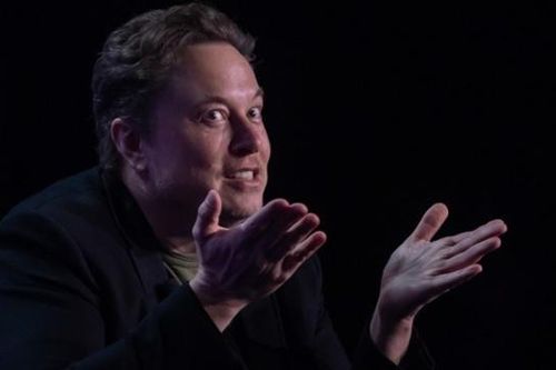 Tỷ phú Elon Musk buông lời chỉ trích 'bà đầm thép' Đức