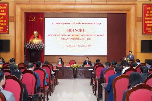 Đại biểu HĐND thành phố tiếp xúc cử tri quận Tây Hồ