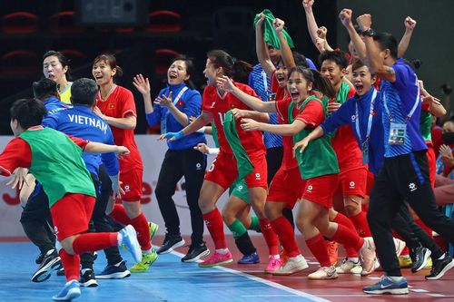 Tuyển futsal nữ Việt Nam hướng tới tấm vé dự World Cup 2025