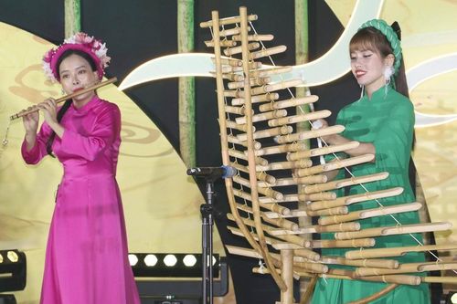 Độc đáo không gian di sản cổ thi ở Hội quán Dục Thúy Sơn