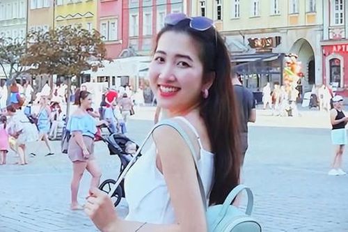 Cô gái Việt giành 2 học bổng danh giá và cuốn nhật ký tuổi trẻ đặc biệt