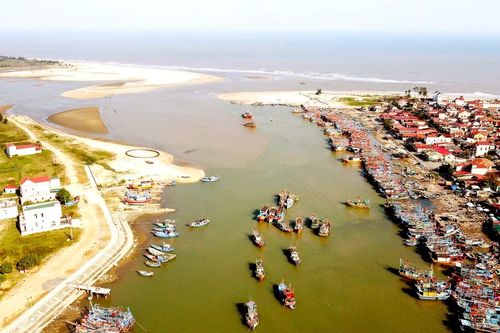 Ngư dân 'mắc cạn' - Bài 1: Bến bồi, lạch lấp