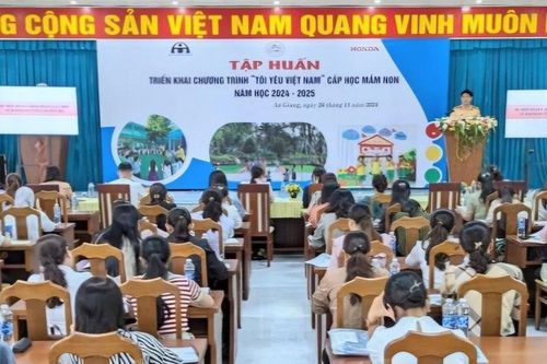 An Giang tập huấn công tác giáo dục pháp luật về ATGT trong trường mầm non