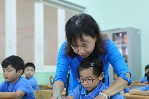 Giảm áp lực cho giáo viên