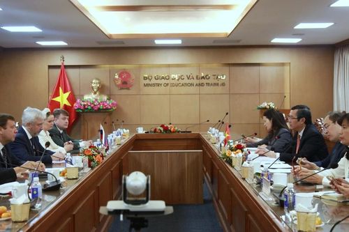 Tăng cường hợp tác giáo dục Việt Nam - Liên Bang Nga