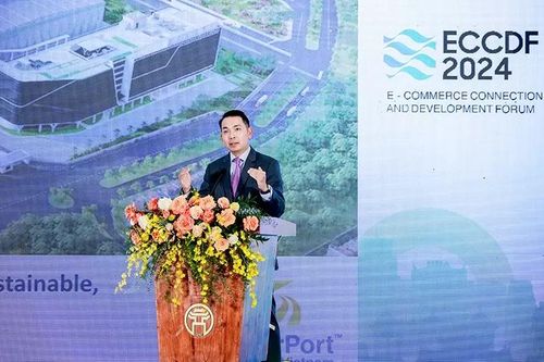 Việt Nam SuperPortTM và loạt sáng kiến hậu cần toàn diện, thúc đẩy thương mại điện tử xuyên biên giới