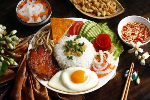 Cơm tấm cùng nhiều món ăn Việt vào top món từ gạo ngon nhất Đông Nam Á