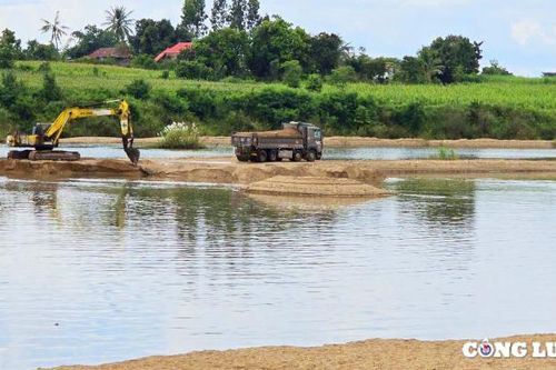 Gia Lai: Xử lý trách nhiệm người đứng đầu địa phương nếu để khai thác khoáng sản trái phép kéo dài