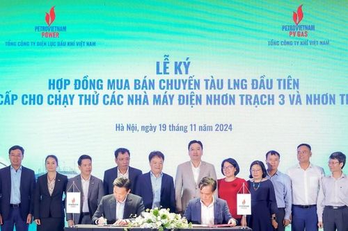 Cung cấp khí LNG chạy thử hai nhà máy nhiệt điện Nhơn Trạch 3 và 4