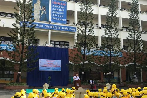 Học sinh Đà Lạt được tuyên truyền về biển đảo Việt Nam