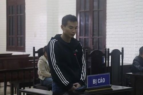 Đâm vợ cũ trọng thương vì không giành được quyền nuôi con