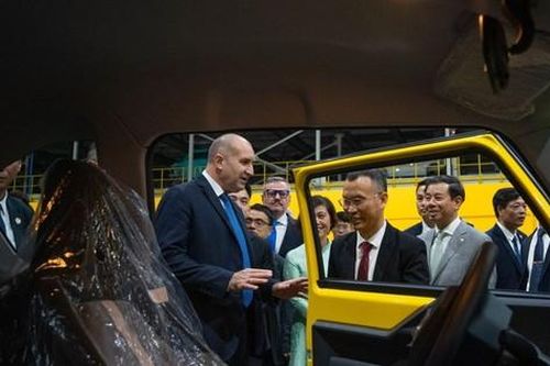 Tổng thống Bulgaria tham quan Cát Bà, nhà máy VinFast
