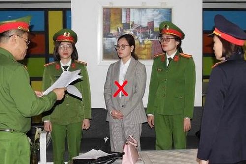 Bắt Cục trưởng Cục Hải quan Hà Nam Ninh
