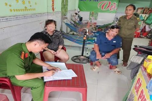 Kinh doanh ế ẩm, nữ chủ quán cà phê võng kích dục với giá 130 nghìn đồng