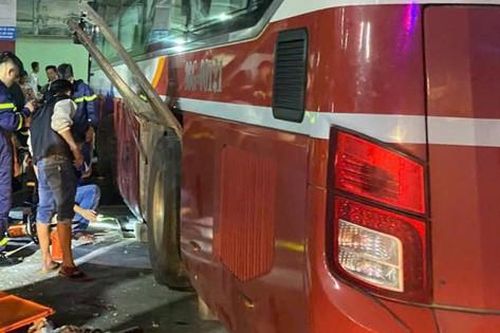 Phụ xe khách tử vong vì chui xuống gầm xe kiểm tra hệ thống phanh