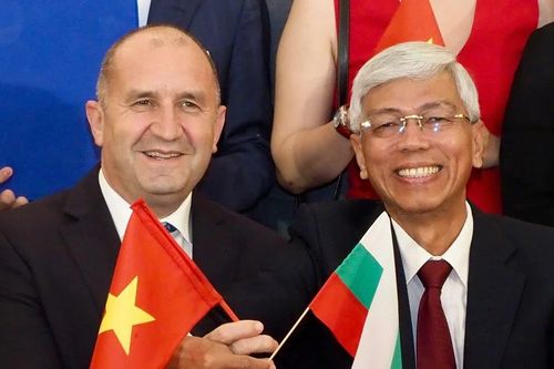 Tổng thống Bulgaria dự Diễn đàn doanh nghiệp Việt Nam - Bulgaria