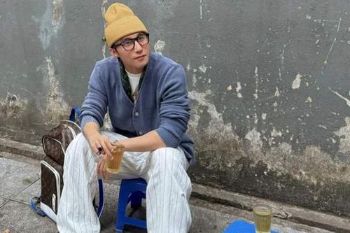 Sơn Tùng đăng đàn 'hờn trách' khán giả
