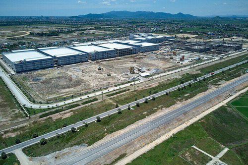 Dồn dập khu công nghiệp mới