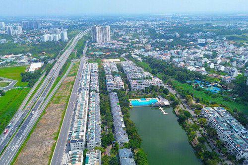 TS. Lê Xuân Nghĩa: Nếu không hành động kịp thời, thị trường BĐS sẽ tiếp tục rơi vào vòng luẩn quẩn