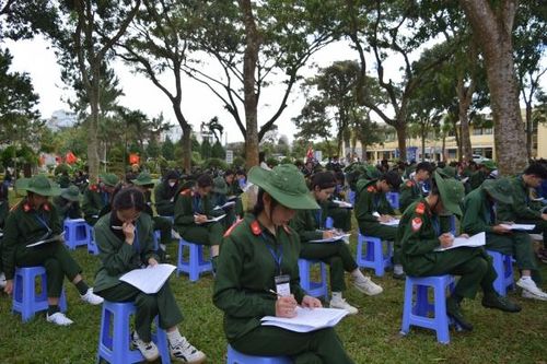 Khai mạc Hội thao Giáo dục quốc phòng và an ninh học sinh cấp THPT lần III