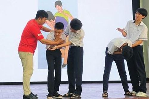 Trang bị kỹ năng phòng, chống thiên tai cho học sinh