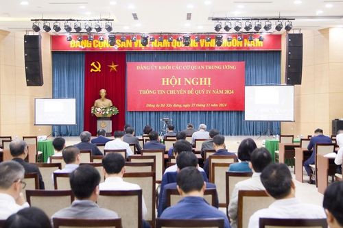 Tăng cường chuyển đổi số và thực hiện nghiêm túc, tự giác chuẩn mực đạo đức cách mạng của cán bộ, Đảng viên