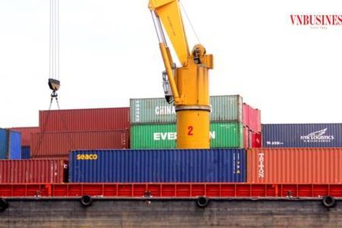 Vì sao doanh nghiệp vẫn lo ách tắc hàng hóa thông quan?