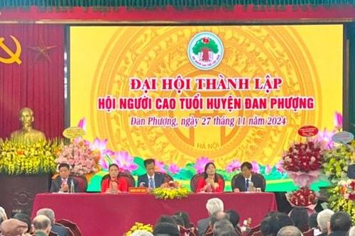 Ông Đỗ Xuân Hùng được bầu làm Chủ tịch Hội Người cao tuổi huyện Đan Phượng