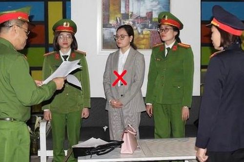 Bắt Cục trưởng Cục Hải quan Hà Nam Ninh
