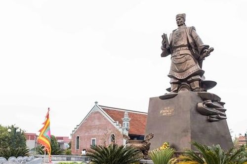 Lệ ban quốc tính thời xưa