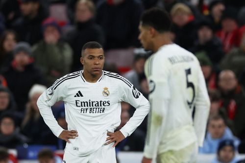 Real Madrid sụp đổ vì sai lầm của Ancelotti