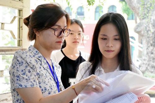 Hà Nội yêu cầu giảm áp lực trong công tác tổ chức kỳ thi năm 2025