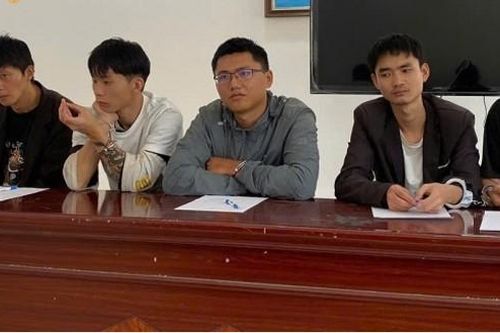 Lạng Sơn: khởi tố tài xế taxi tổ chức cho người khác nhập cảnh trái phép