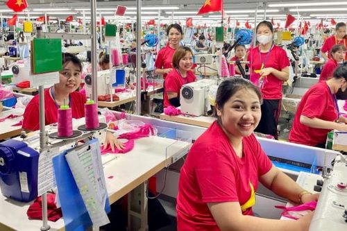 Nghệ An dự kiến thu hút FDI năm 2024 vượt mốc 1,6 tỷ USD