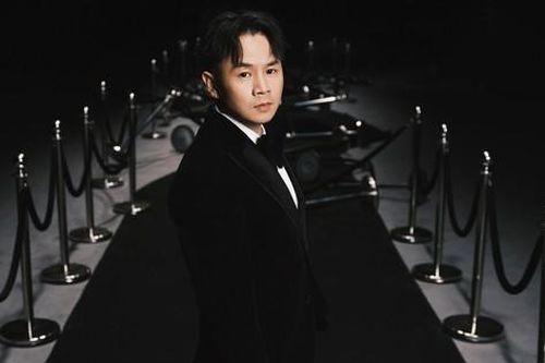 Liều lĩnh như rapper Binz hát bolero kết hợp nhạc điện tử, mang đến nhiều bất ngờ cho khán giả