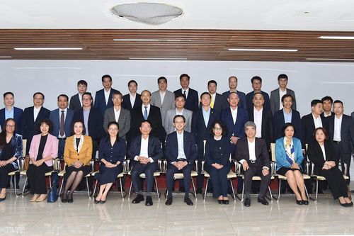 Đoàn Trưởng cơ quan đại diện Việt Nam ở nước ngoài bổ nhiệm năm 2024 làm việc tại Bộ Thông tin và Truyền thông