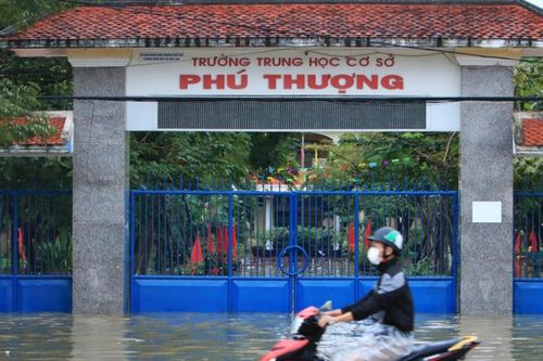 Bộ GD&ĐT yêu cầu tuyệt đối không tổ chức hoạt động học tập nơi có nguy cơ lũ quét, sạt lở
