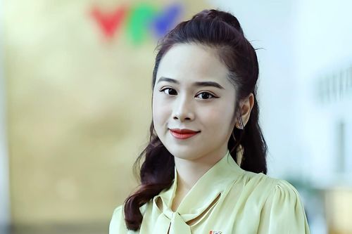 MC 'Cafe sáng' của VTV không khắt khe chuyện tình yêu, chỉ cần bạn trai tinh tế