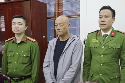 Nhờ người Trung Quốc chỉ điểm, 'nữ quái' cùng đồng bọn cướp tài sản ở Quảng Ninh