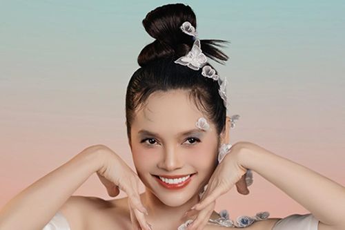 Đoàn Thúy Trang: Bị gọi là 'ca sĩ 1 hit', nỗ lực trở lại sau 10 năm