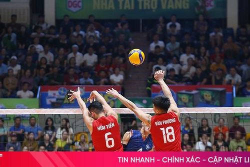 Bóng chuyền Hà Tĩnh thất bại trước Hà Nội