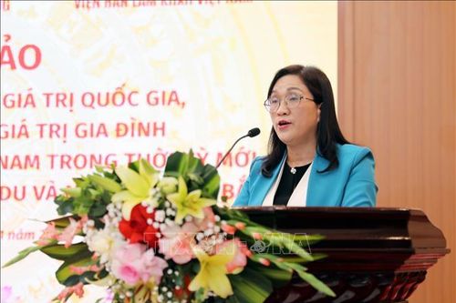 Thực hiện hệ giá trị, chuẩn mực con người Việt Nam gắn với thực tiễn